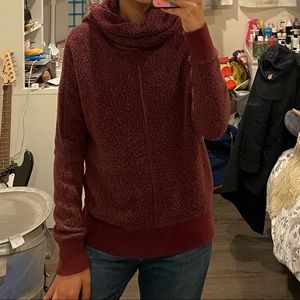 Maroon/burgundy turtle neck sweater